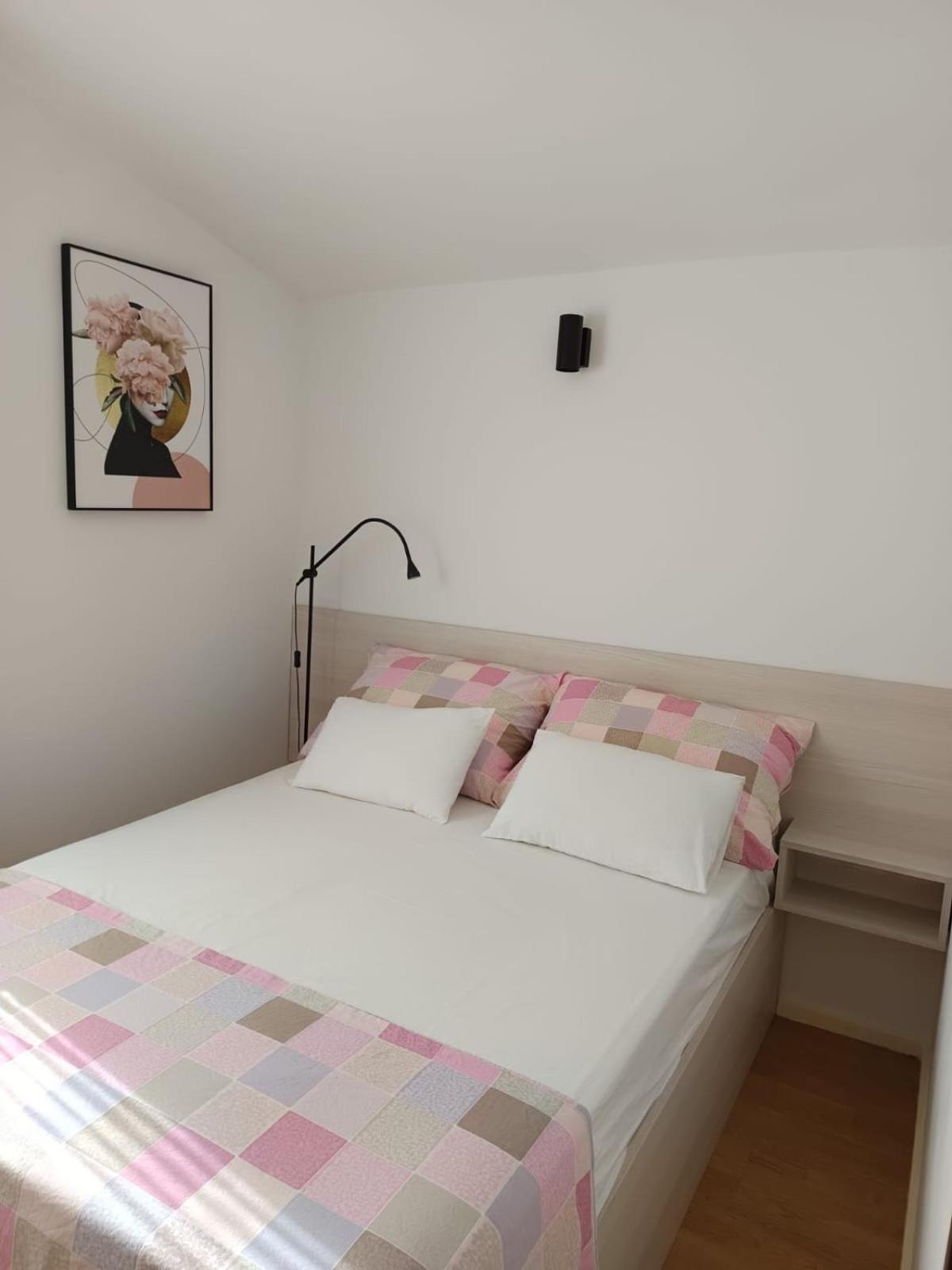 Ražanj Apartman Marin מראה חיצוני תמונה